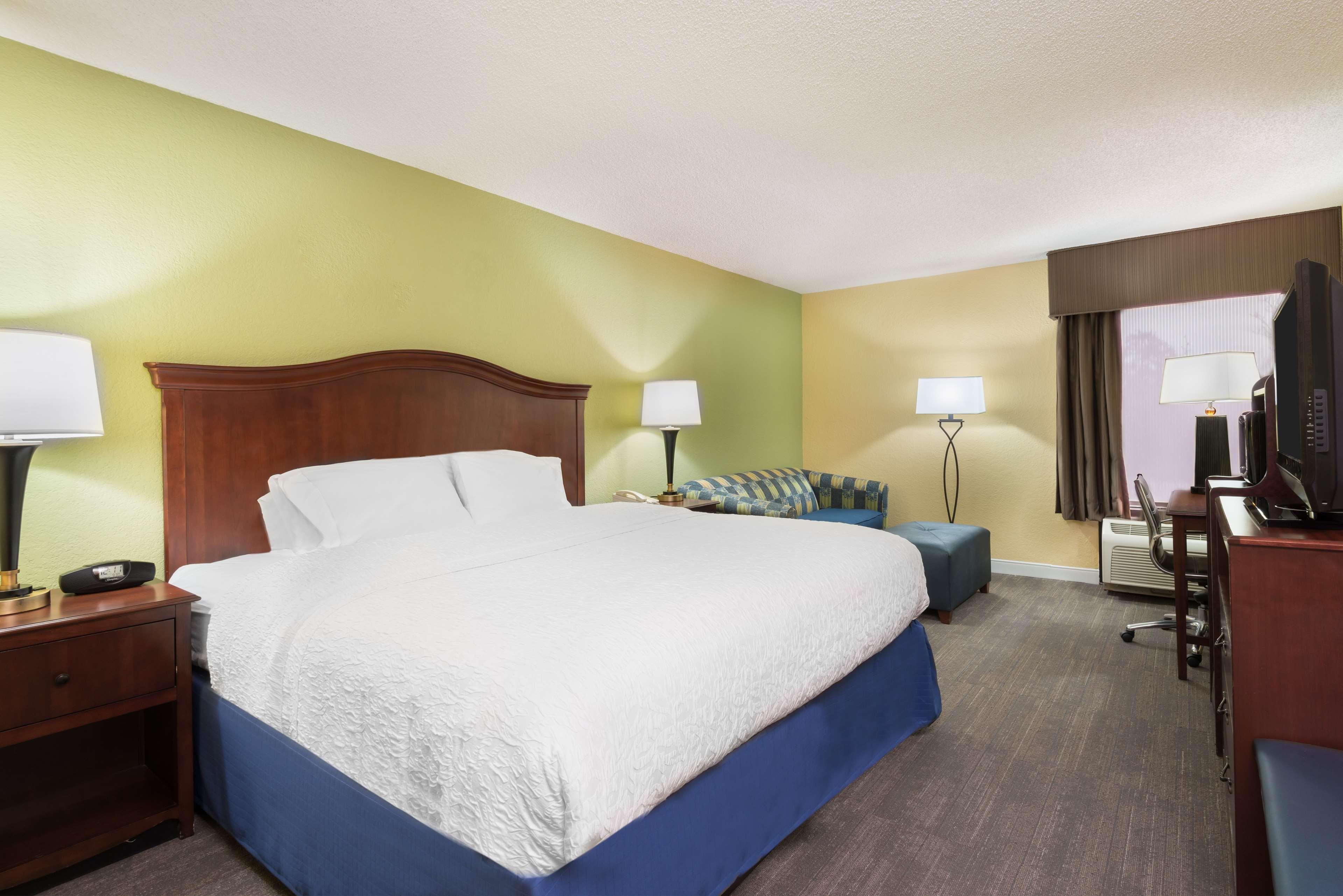 Hampton Inn Raleigh Cary Exterior foto