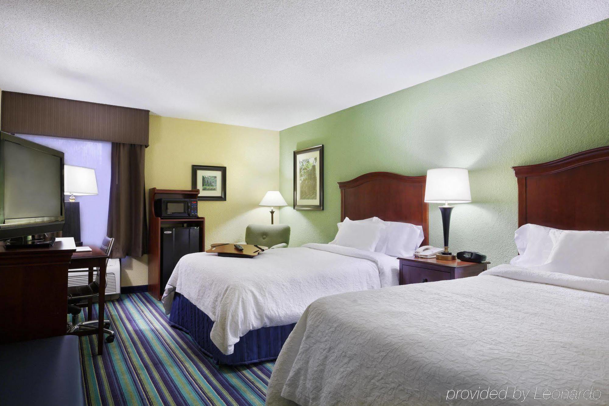 Hampton Inn Raleigh Cary Exterior foto